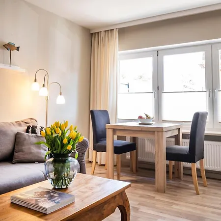 Op De Westerwarft 2 Apartment *